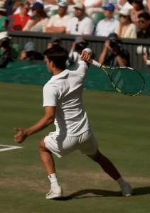 Wimbledon, burbujas y corchos voladores