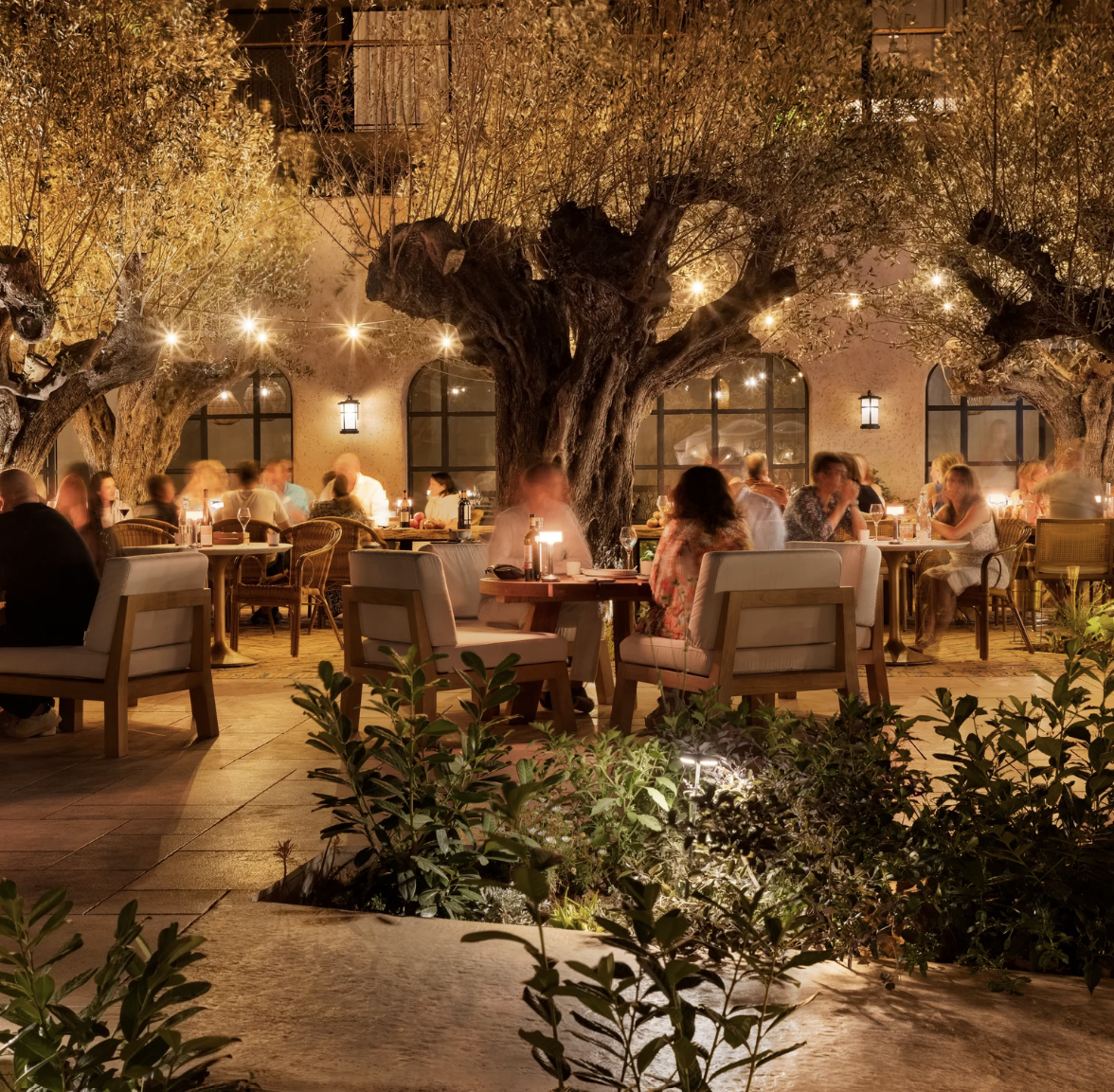 Si The White Lotus se rodara en Six Senses Ibiza